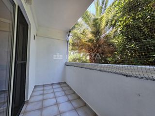 Medulin, appartamento al piano terra, terrazza, piscina