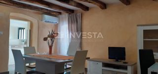 Casa con terreno edificabile nei dintorni di Pisino