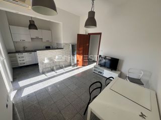 Pola, appartamento con una camera da letto, 49 m², piano terra con parcheggio