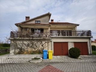 Casa Lindar, Pazin - Okolica, 125m2