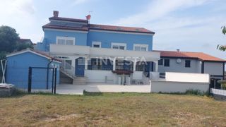 Casa appartamento con 6 unità abitative