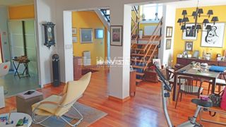 Medulin, Bellissima Casa Familiare Arredata con Garage
