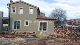 Tinjan, Complesso di 5 Ville con Piscine