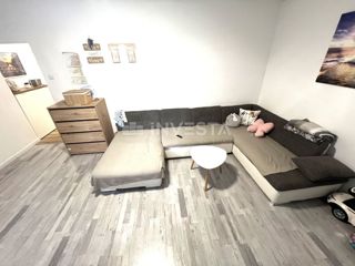 Stoja, appartamento con due camere al primo piano di 68 m²