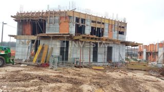 Appartamento di nuova costruzione – con terrazza sul tetto