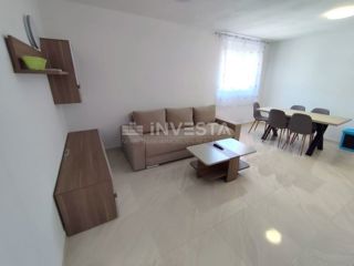 Appartamento con due camere al secondo piano con vista mare!