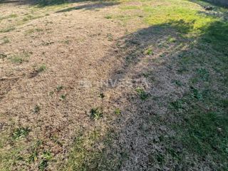 Pula, Štinjan, terreno edificabile di 500 m²