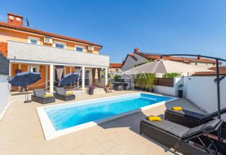 Casa Marčana, 180m2