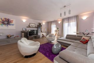 Appartamento Banjole, Medulin, 240m2
