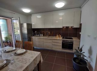 Appartamento Nova Veruda, Pula, 74,60m2