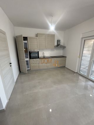 Appartamento Šišan, Ližnjan, 91m2