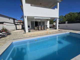 Casa Krnica, Marčana, 170m2