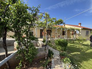 Casa Kavran, Marčana, 175m2