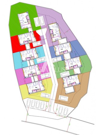 Istria, zona Parenzo - terreno edificabile per la costruzione di 9 ville!!