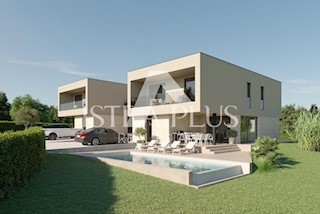 Villa moderna con piscina a 2 km dal mare
