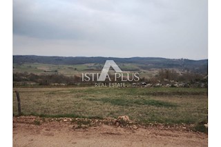 Grisignana, terreno edificabile 1153m2 con vista panoramica sulla natura