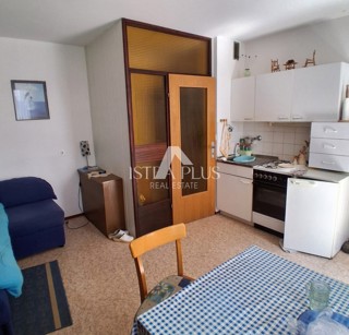 Opportunita!Apartamento 1. piano 150m dam mare