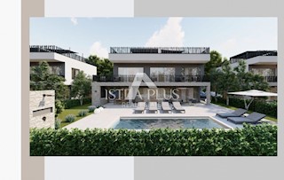 Parenzo - Villa con piscina a 300 metri dal mare
