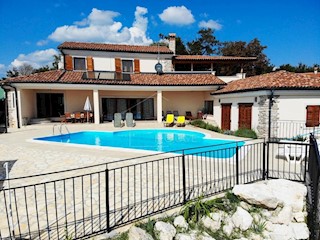 Gimino, dintorni, villa nel cuore dell'Istria