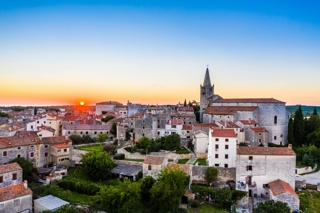 Bale, grande terreno edificabile nel centro della città