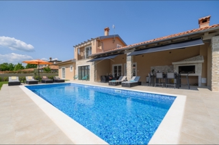 Rovigno, dintorni, casa moderna con piscina