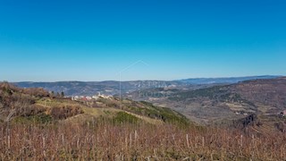 Montona, dintorni, terreno edificabile con vista