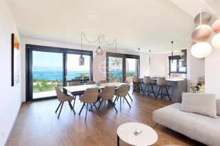 *Ika* il più raffinato attico con vista mare TOP *nuova costruzione*