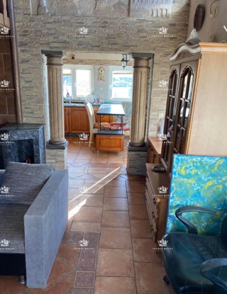 Istra, Poreč, Musalez, appartamento 122m2, 2 camere da letto + soggiorno, parcheggio 25m2, terrazza con cucina estiva