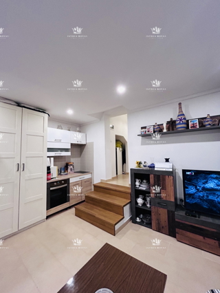 Appartamento ristrutturato nel centro di Buje – 30 m² + 20 m² di deposito, Istria!