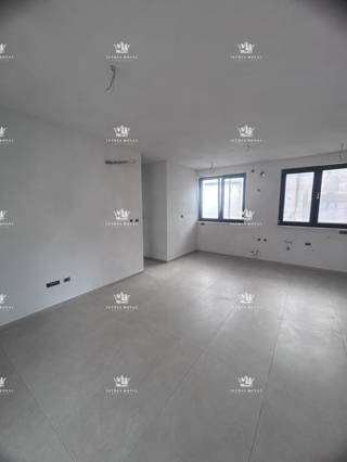 Vendita Appartamento a Umago - 2 Camere da Letto + Soggiorno, Terrazza 14m², Giardino 39m² - Ideale per Famiglia o Affitto Turistico