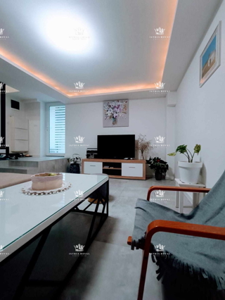 Istra, Valtura, casa in pietra istriana completamente ristrutturata.