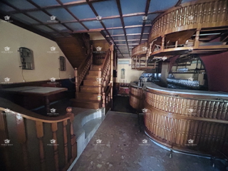 Istria, Pola, centro, vendita esclusiva, locale commerciale 140m2, ristorante, salone di bellezza