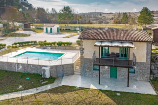 ESCLUSIVA VENDITA, Istria, Motovun, Resort, ristorante, appartamenti, 30000m2 di terreno