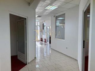 Commerciale Škurinje, Rijeka, 325m2