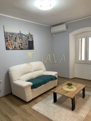 Appartamento Centar, Rijeka, 82m2