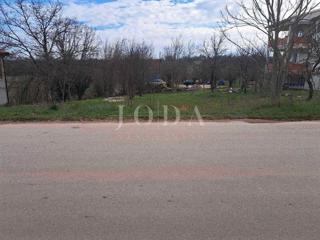 Terreno Labin, 800m2