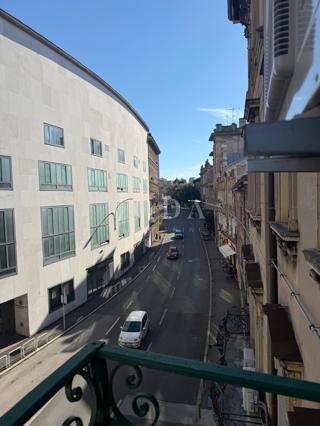 Rijeka - spazioso appartamento in centro