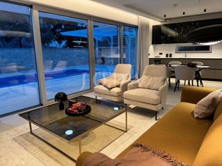 Appartamento moderno, nuova costruzione, città di Veglia