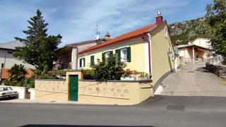 Incantevole casa in pietra a Bribir in vendita