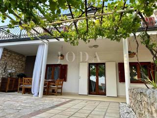 Casa Novi Vinodolski, 172m2