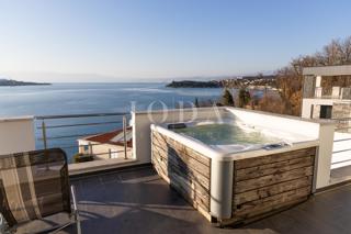 Villa prima fila sul mare con vista panoramica