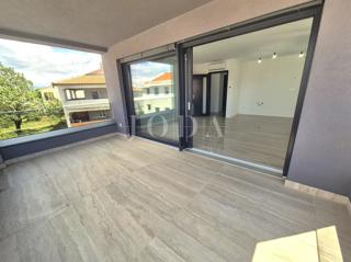 Nuova costruzione con due camere da letto e vista mare