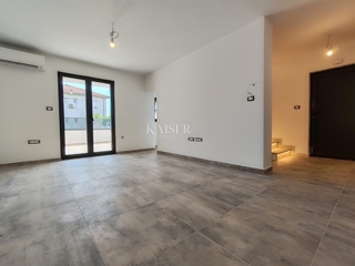 Appartamento Marinići, Viškovo, 125,72m2