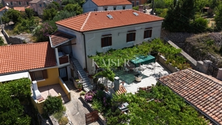 Veli Lošinj - casa arredata con due appartamenti