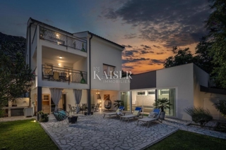 Tribalj - una bellissima villa vicino al lago