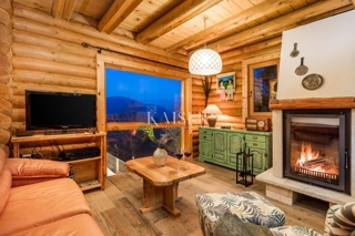Casa Brod na Kupi, Delnice, 260m2