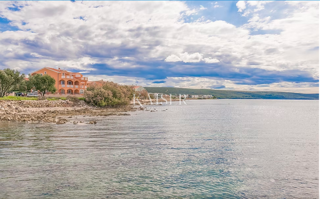 Zadar, Sukošan Casa in stile mediterraneo prima fila al mare