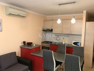 Istria, Umago, appartamento 44 m2, 250 m dalla spiaggia