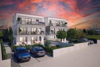 Istria, Parenzo, casa con piscina e vista mare
