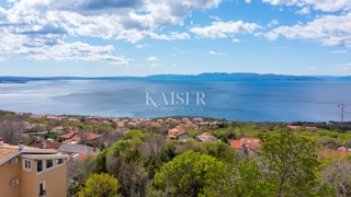 Kostrena - appartamento duplex con vista panoramica sul mare 175m2